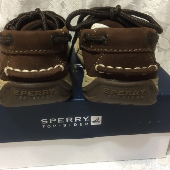 Sperry Top Sider Boys Shoes 🎉Host Pick🎊 - Picture 6 of 8
